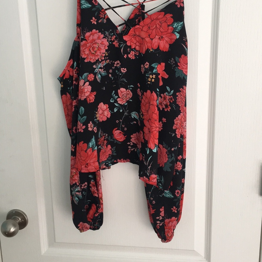 Crop top,long sleeve